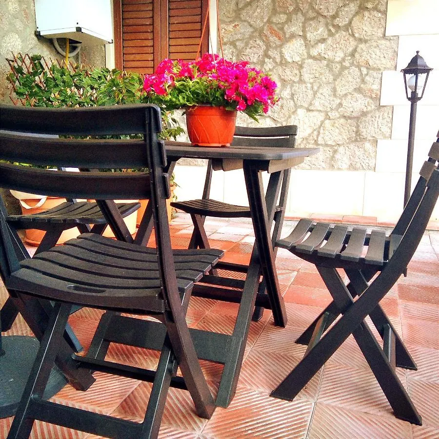 Casa Luca Daire Forza dʼAgro